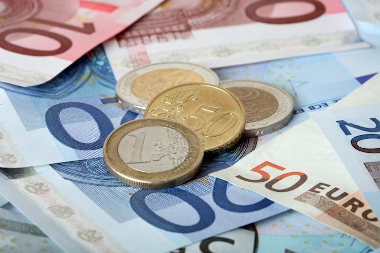 EUR/USD breaks lower after NFP beats estimates