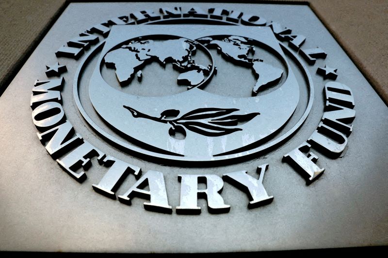 IMF tells Asian central banks not to follow Fed too closely