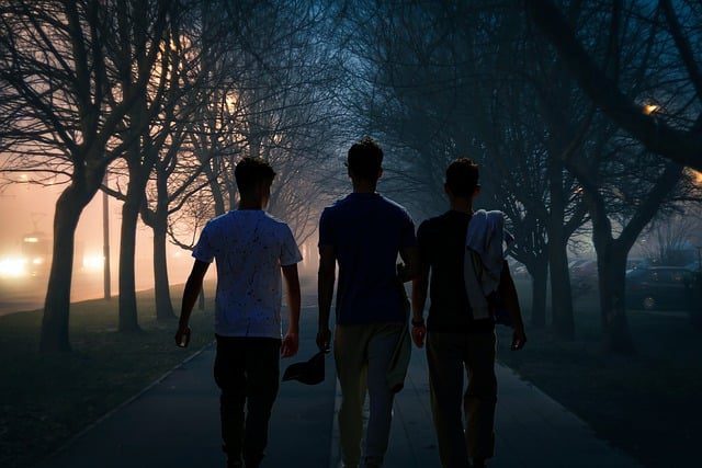 Shine Bright, Walk Right – Essential Safety Tips for Pedestrians at Night