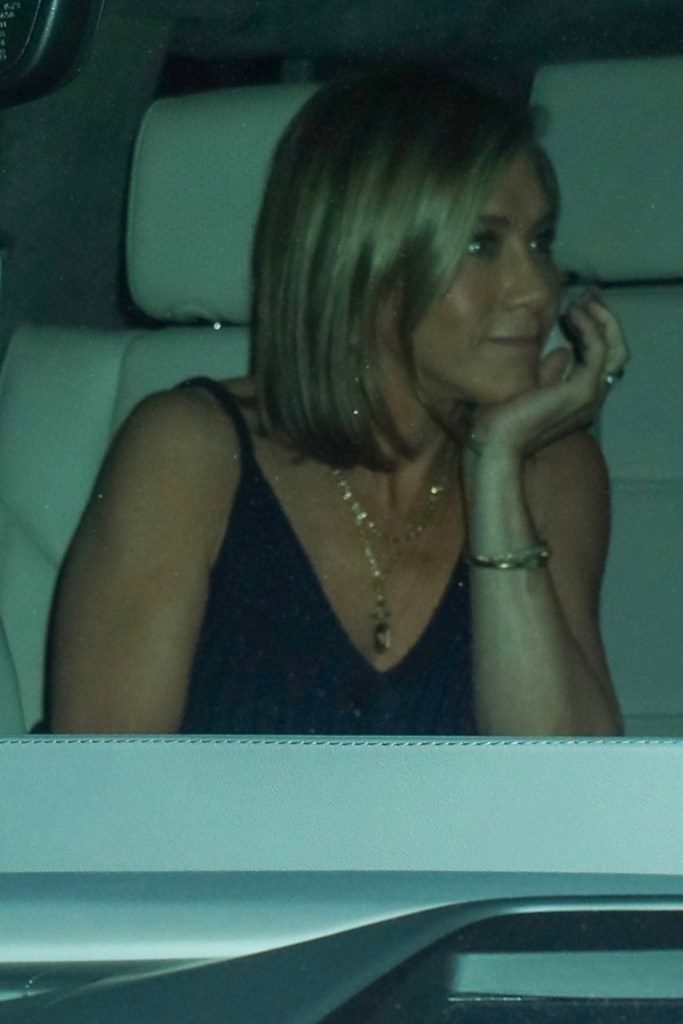 Jennifer Aniston and Courteney Cox step out for stylish girls’ night out at swanky restaurant