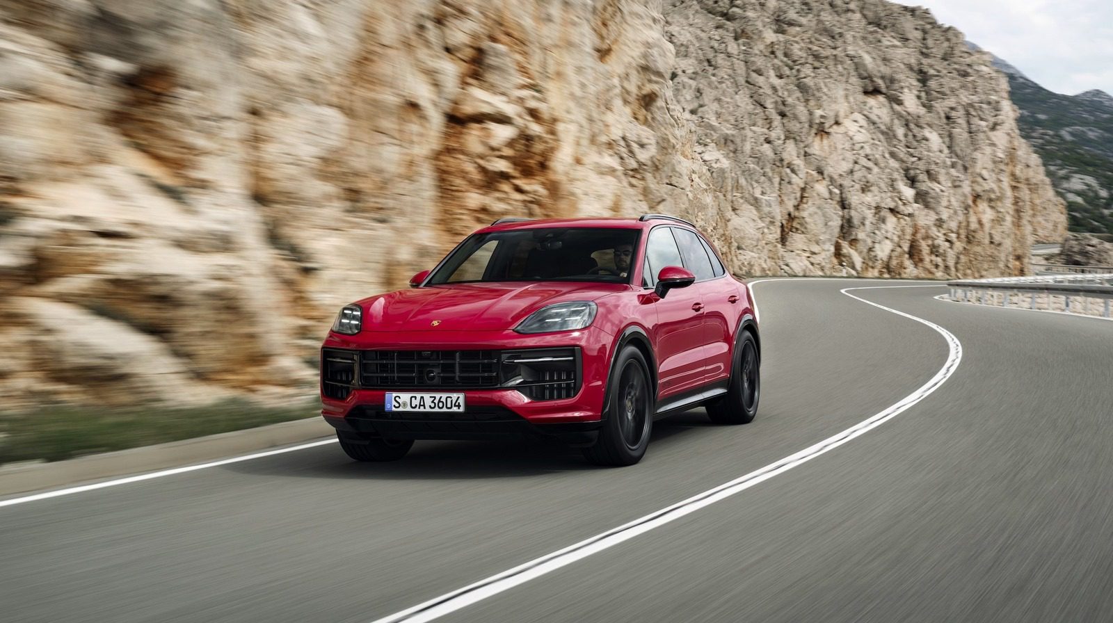 2025 Porsche Cayenne GTS Targets The Sports SUV Sweet Spot With Twin-Turbo V8 Engine