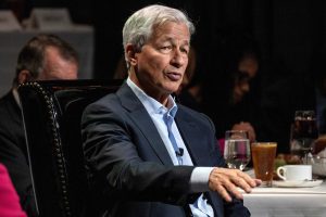 JPMorgan’s Jamie Dimon can’t shake the worry America is headed for a repeat of 1970s-style stagflation—and national debt may be to blame