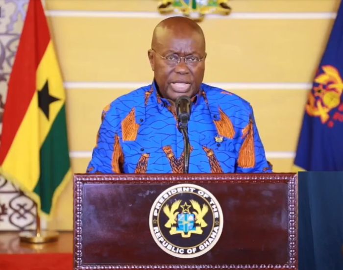 He’s A Racist Bigot -Video of Akufo-Addo Bowing Before Asantehene Pops Up After Ordering Oti Chiefs to Stand Up and Greet Him