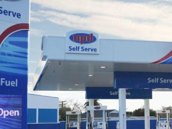 Unstaffed petrol stations driving down prices