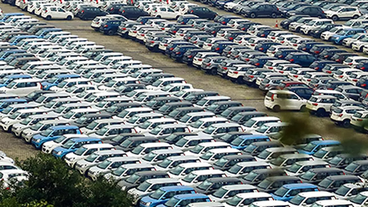 Passenger vehicle sales edge up in April despite high-base year