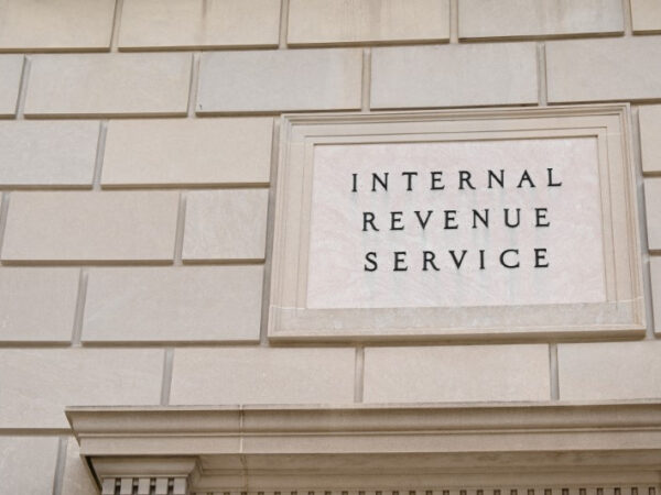 US IRS targets sharply higher audit rates on big firms, partnerships, millionaires