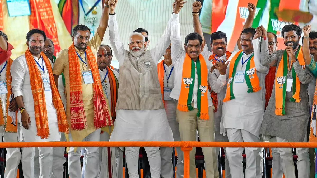 Congress, BJP line up star campaigners for Telangana