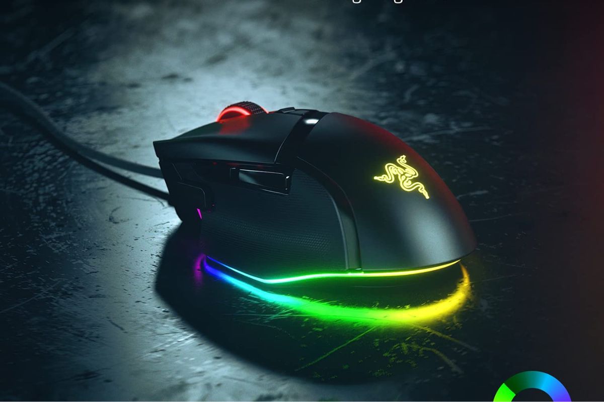 Razer’s Editor’s Choice-winning Basilisk gaming mouse plummets to $45