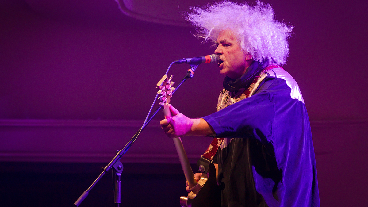 “There’s not a guitar teacher in the world that would ever teach anyone to play a guitar like that”: Buzz Osborne thinks Jimi Hendrix is one of the greatest guitarists ever – but says his technique was “wrong”