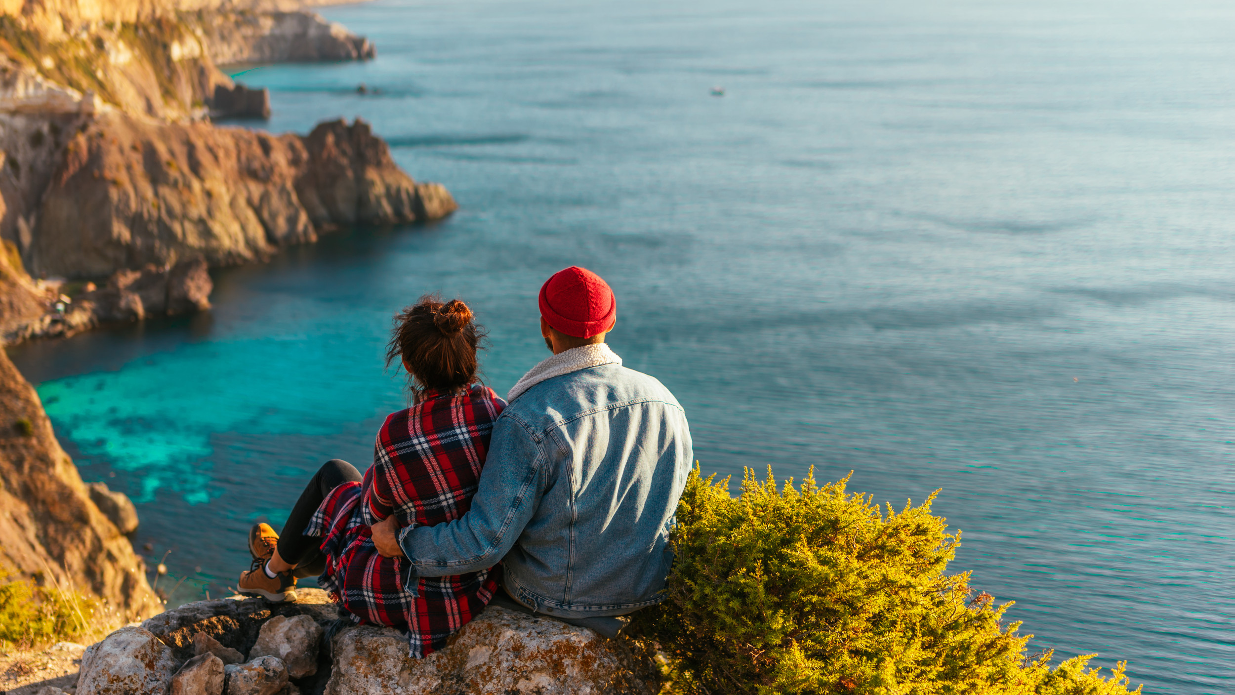 Boyfriend Finds Perfect Spot for Proposal but There’s a Problem—’I’ll Wait’