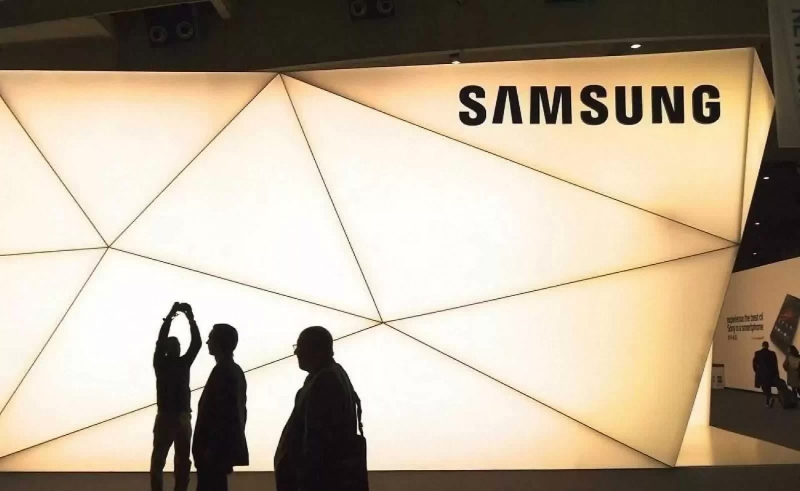 Samsung taps AI to design first 3nm mobile processor with Synopsys