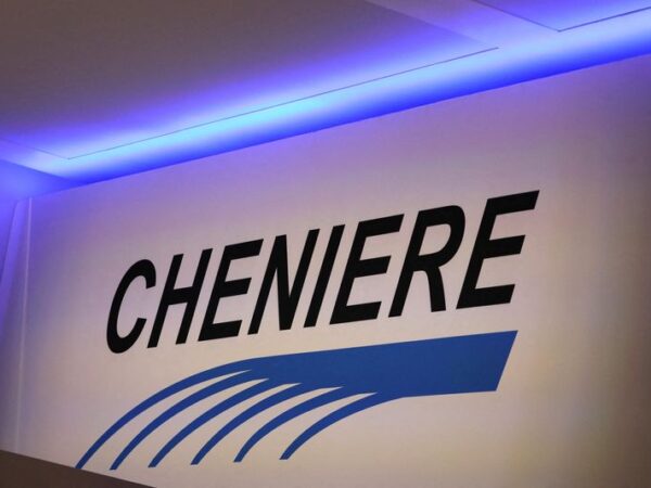 LNG producer Cheniere’s export volumes fuel core profit beat