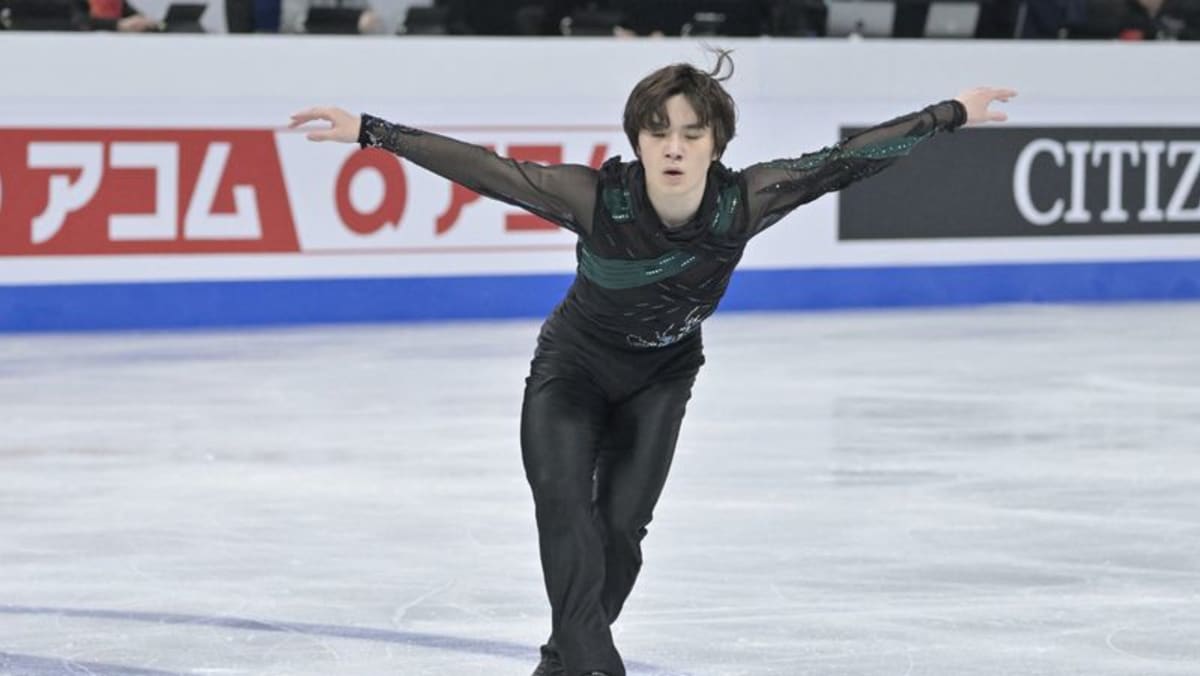 Figure skating-Japan’s two-time world champion Uno announces retirement