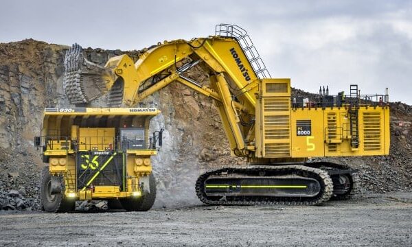 Komatsu announces development of its largest hydraulic mining excavator