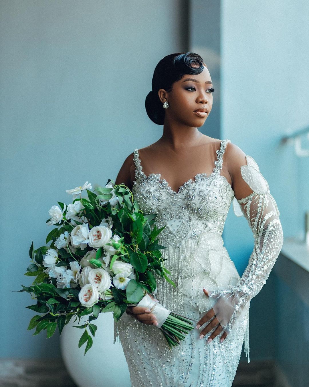 Exude a Classy Bridal Glow on Your Big Day With This Lovely Inspo