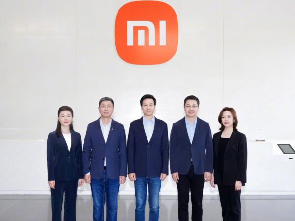 Xiaomi Appoints Two Female Executives