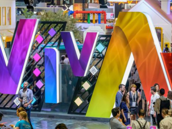 Baidu CEO Robin Li Calls for Increased Pace of AI Development at VivaTech